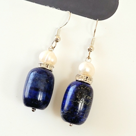 1" Lapis Lazuli gemstone, white pearls handmade Earrings - Picture 3 of 4